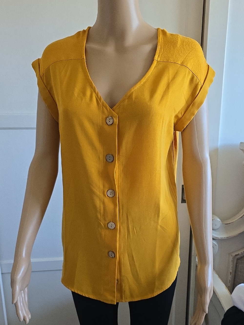 Fortune + Ivy Mustard Yellow Button-Front V-Neck Women's Top